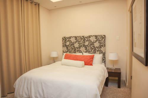 1 Bedroom Property for Sale in Gardens Western Cape